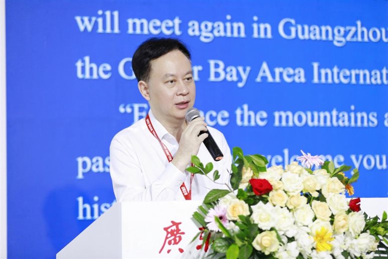 6599374a2d776b3bbcc7111d7d82b252